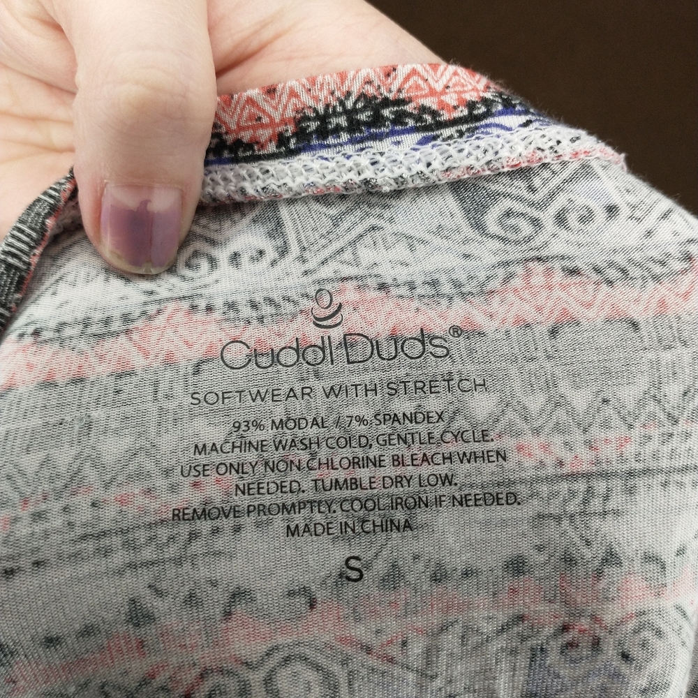Cuddl Duds Top - Picture 3 of 3